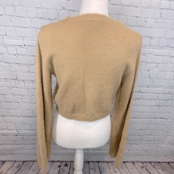 WINDSOR Sweater Cropped Soft & Fuzzy Tan-Large - Picture 3 of 3
